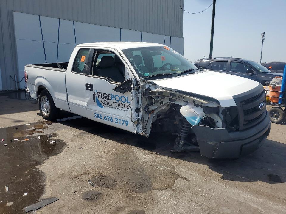 2014 Ford F150 Super cab