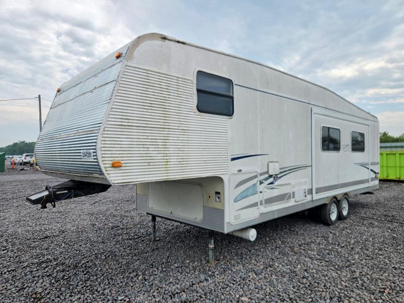 2005 Trail Lite 2005 R-vision Camper