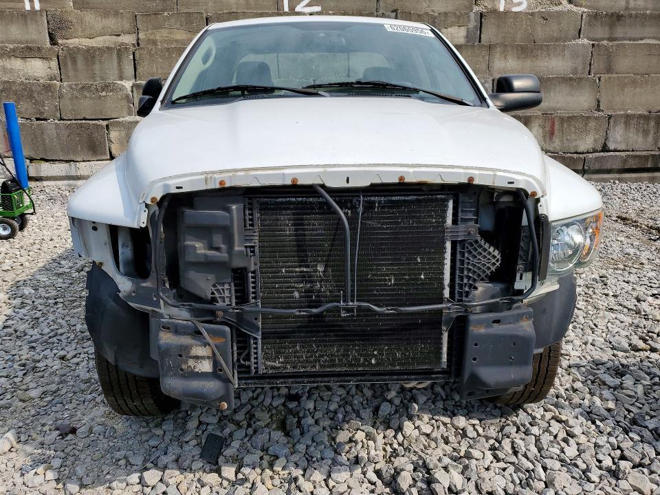 2005 Dodge RAM 2500 ST/SLT