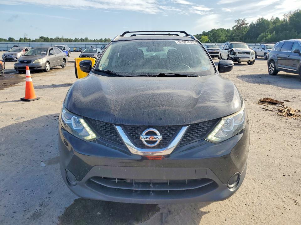 2017 Nissan Rogue Sport SV