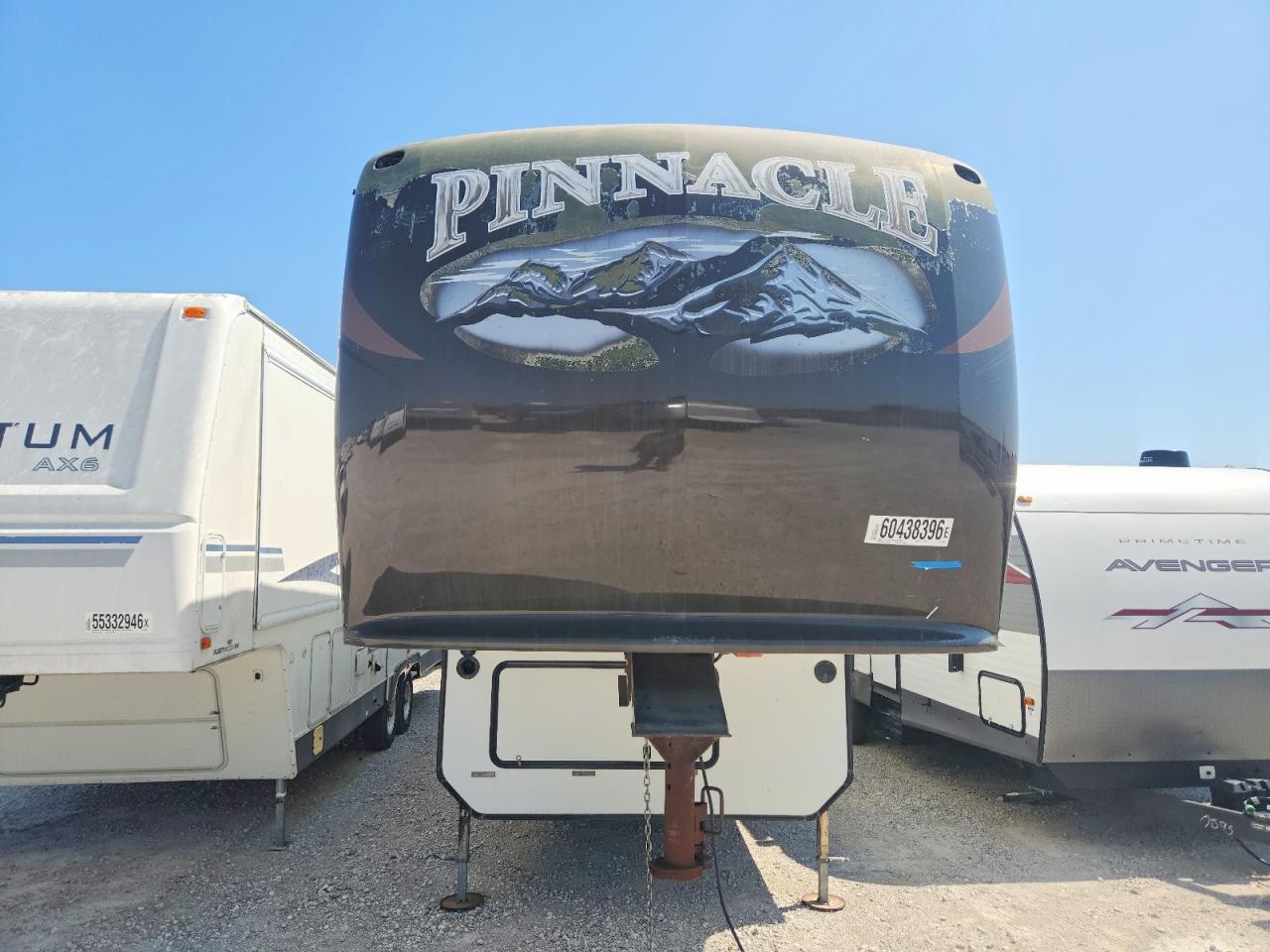 2013 Jayco Pinnacle Camper
