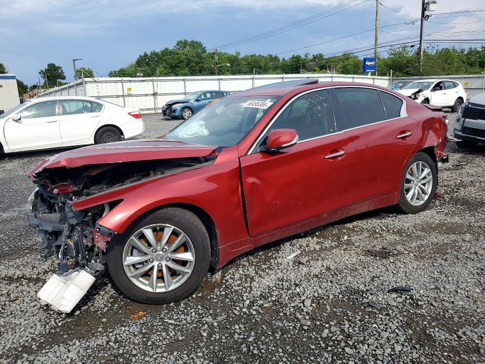 2015 Infiniti Q50 Premium