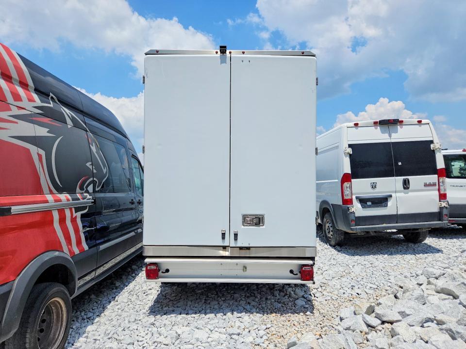 2023 Ford E350 Refrigerated BOX Truck