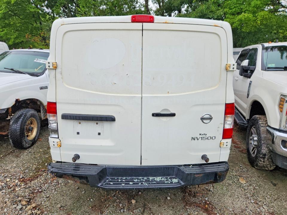 2016 Nissan NV 1500 S