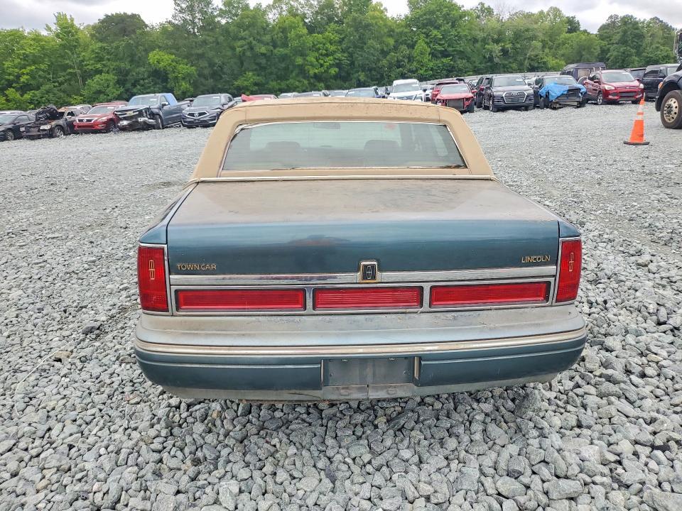 1996 Lincoln Town car Executive