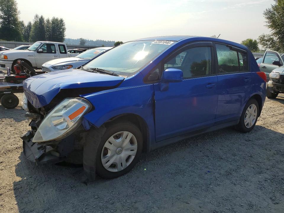 2010 Nissan Versa 1.8 s