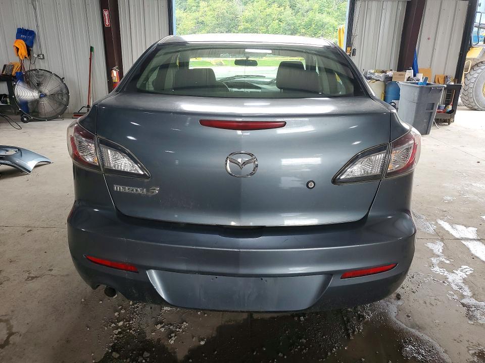 2012 Mazda 3 I