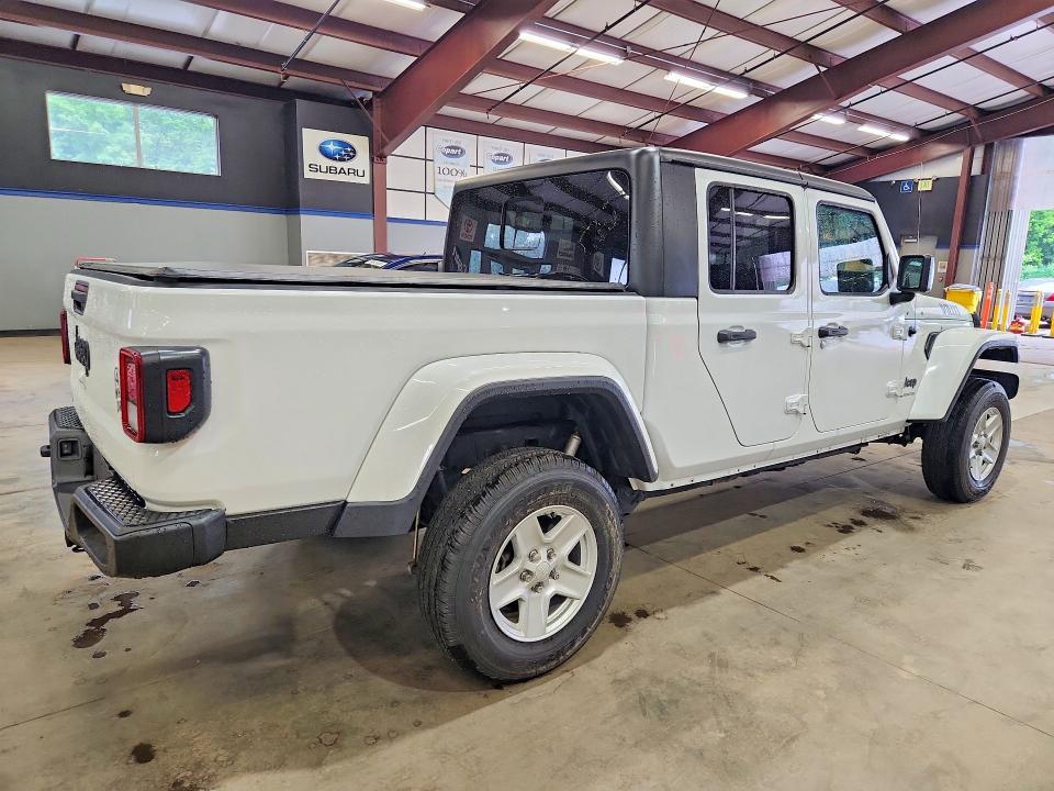 2021 Jeep Gladiator Sport
