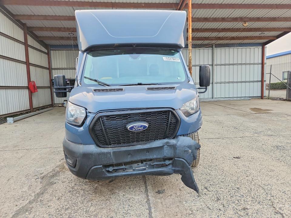 2021 Ford Transit Delivery Truck