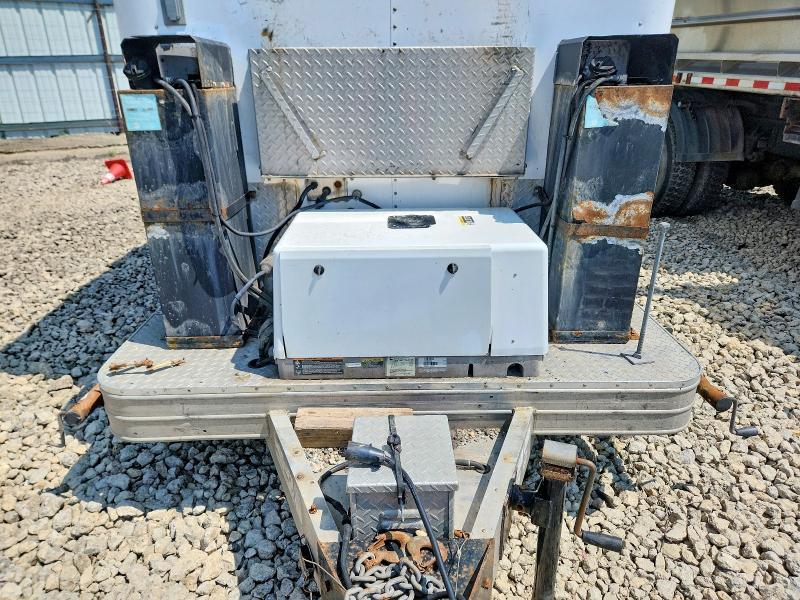 2007 Pelsue Fiber Optic Splicing Trailer