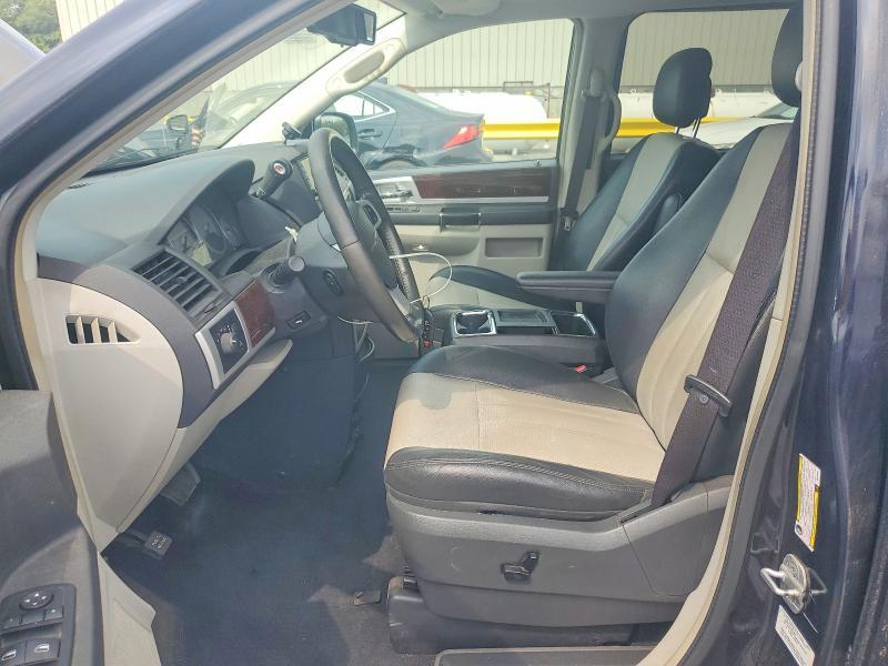 2010 Chrysler Town & Country Touring Plus