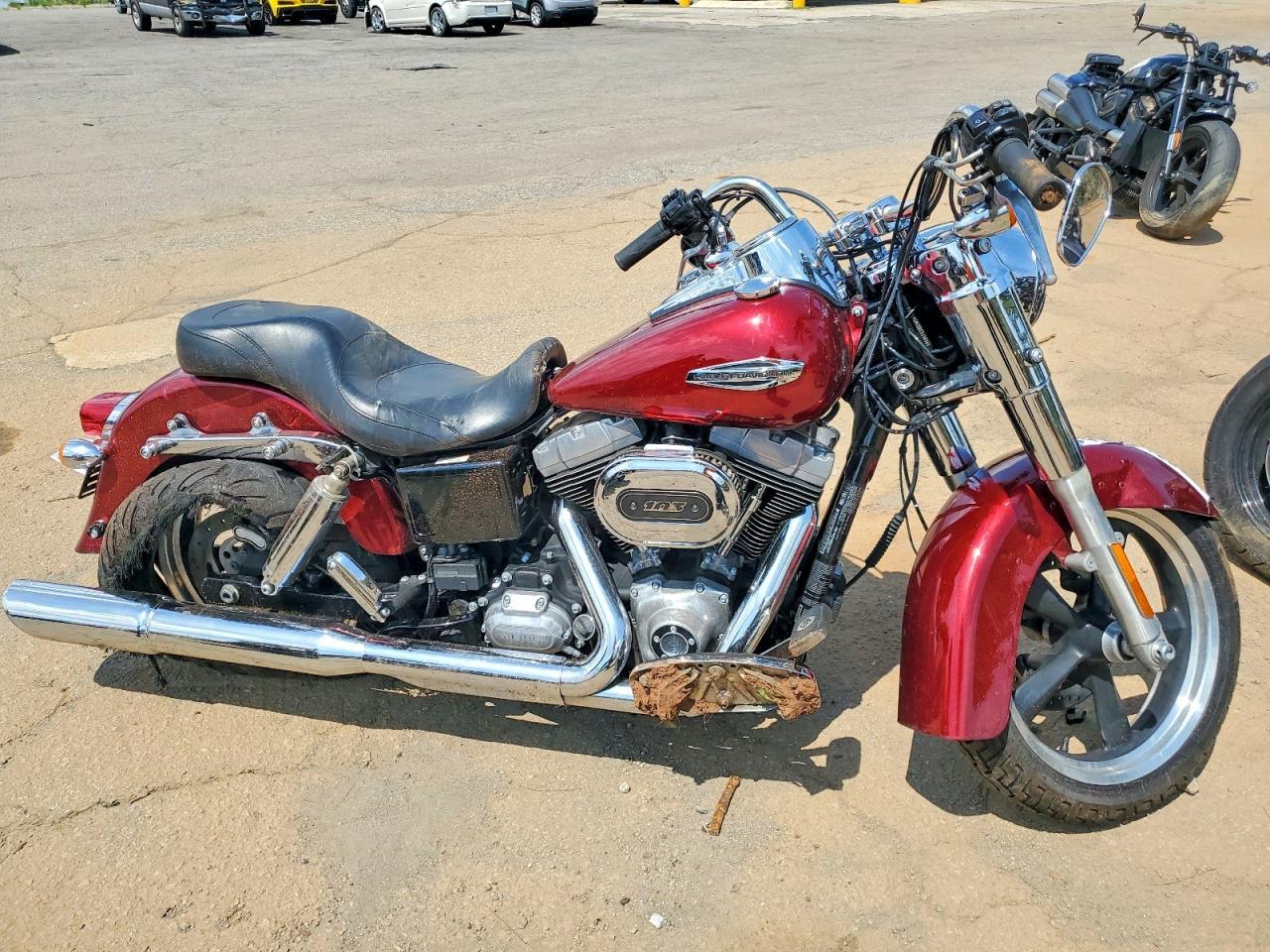 2016 Harley-Davidson FLD Switchback