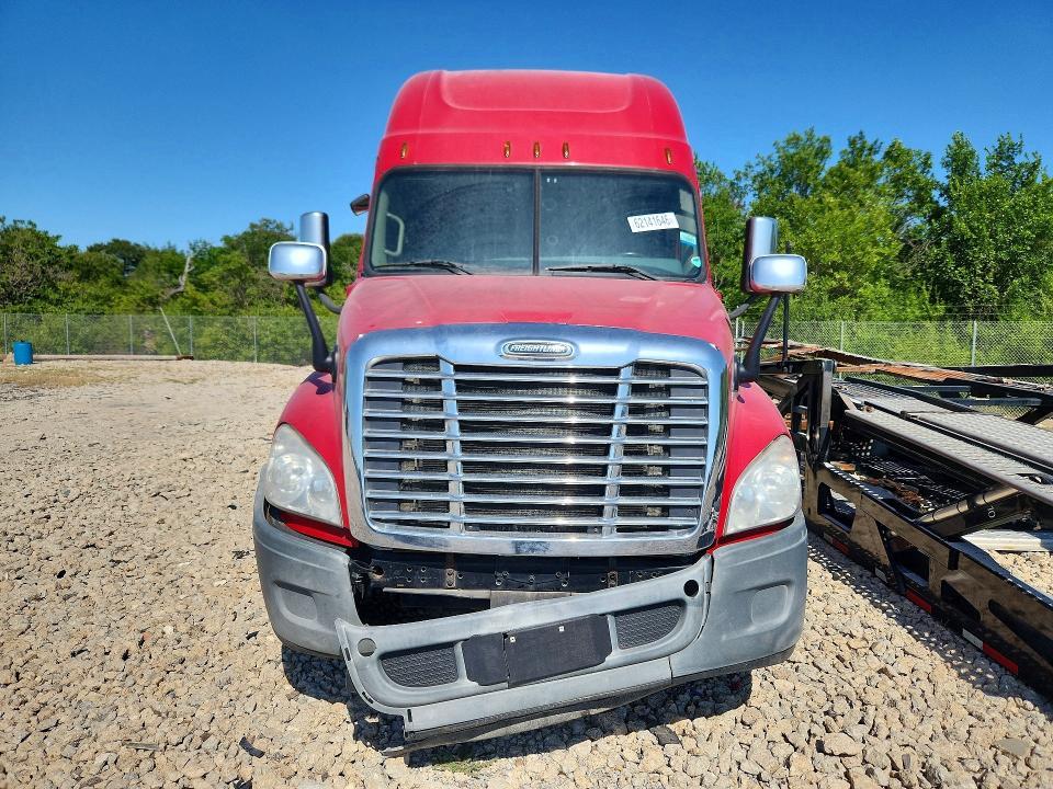 2017 Freightliner Cascadia 125 Semi Truck