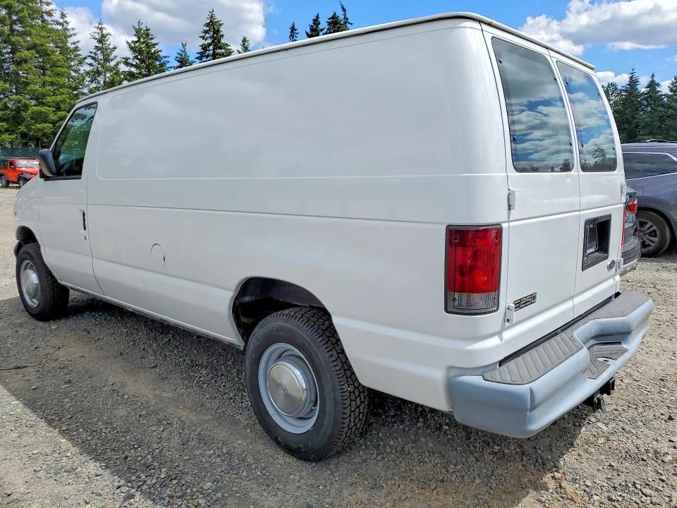 2001 Ford Econoline E250 van