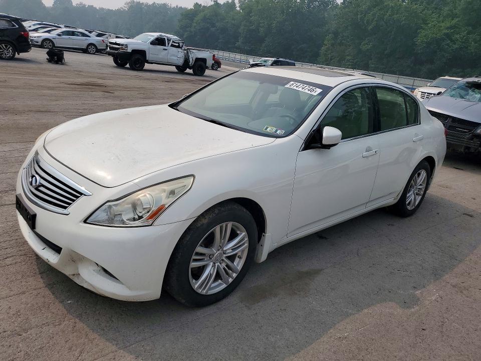 2011 Infiniti G37 Sedan x