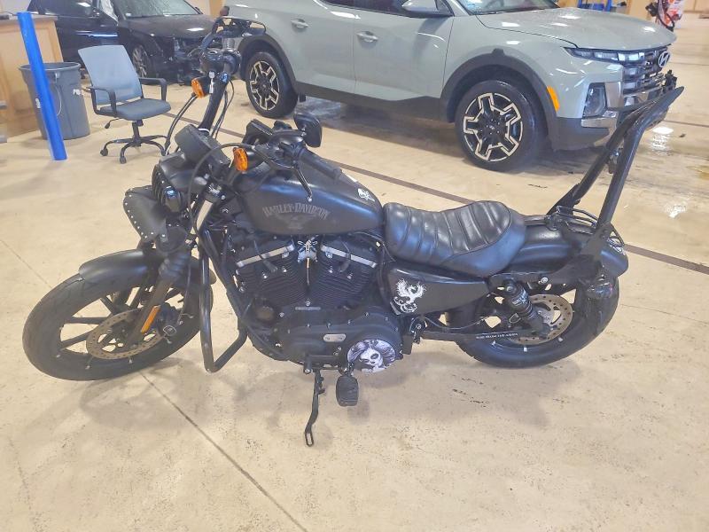 2016 Harley-Davidson XL883 Iron 883