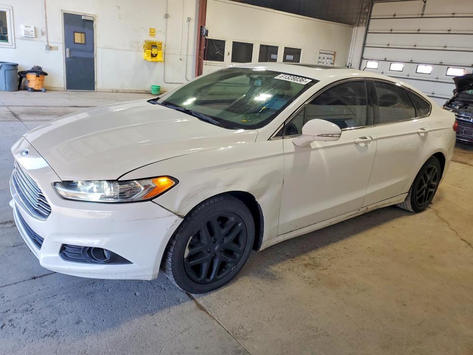 2016 Ford Fusion se