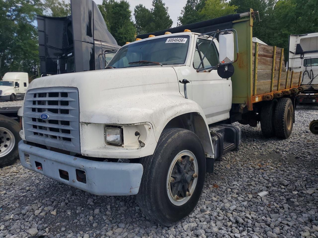 1998 Ford F700