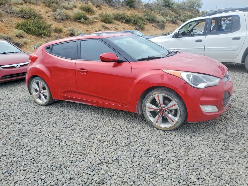 2016 Hyundai Veloster Base