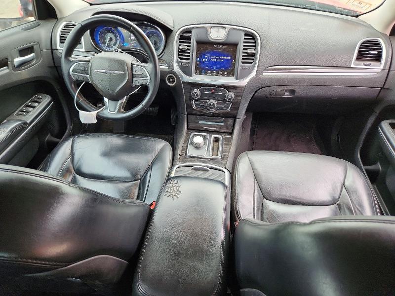 2015 Chrysler 300 Limited