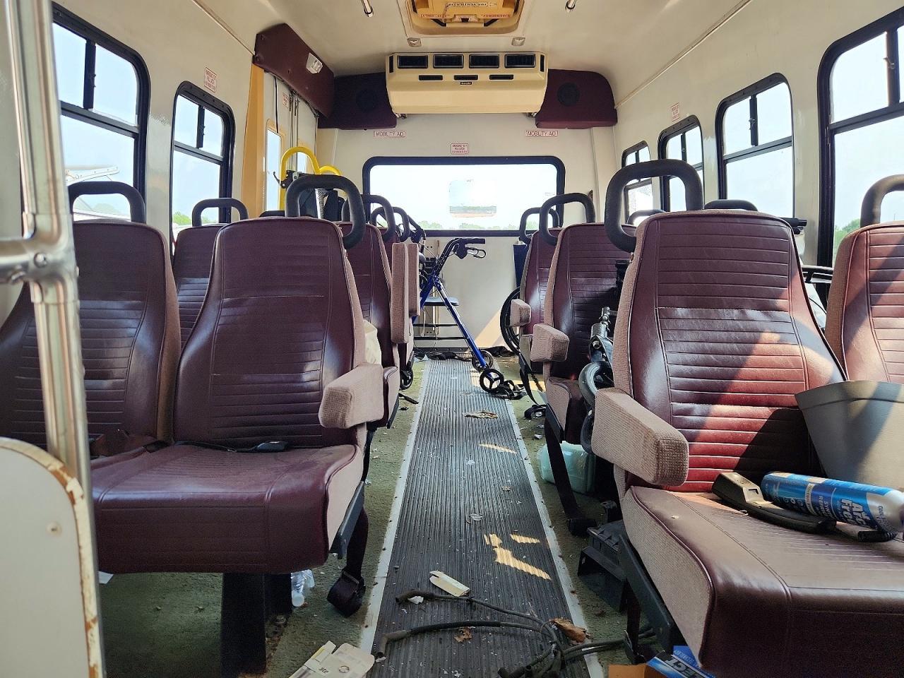 1996 Ford Econoline E350 Cutaway Van