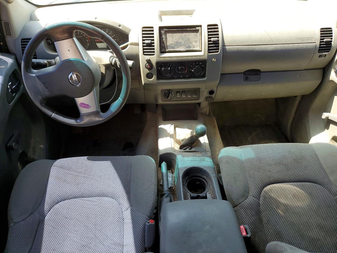 2013 Nissan Frontier S