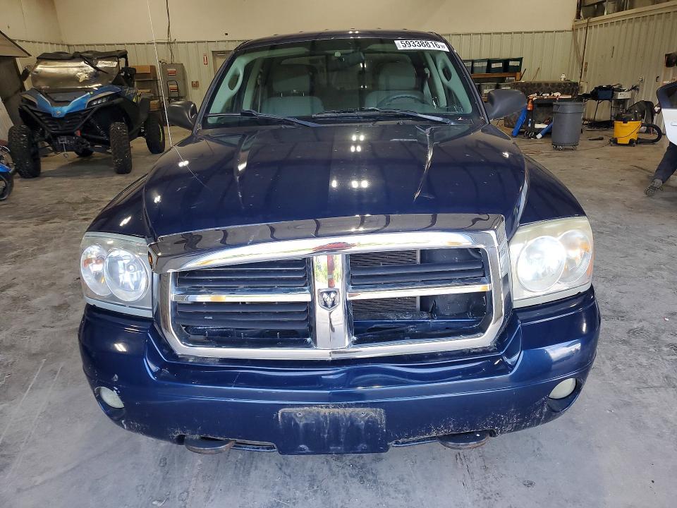 2007 Dodge Dakota Quad SLT
