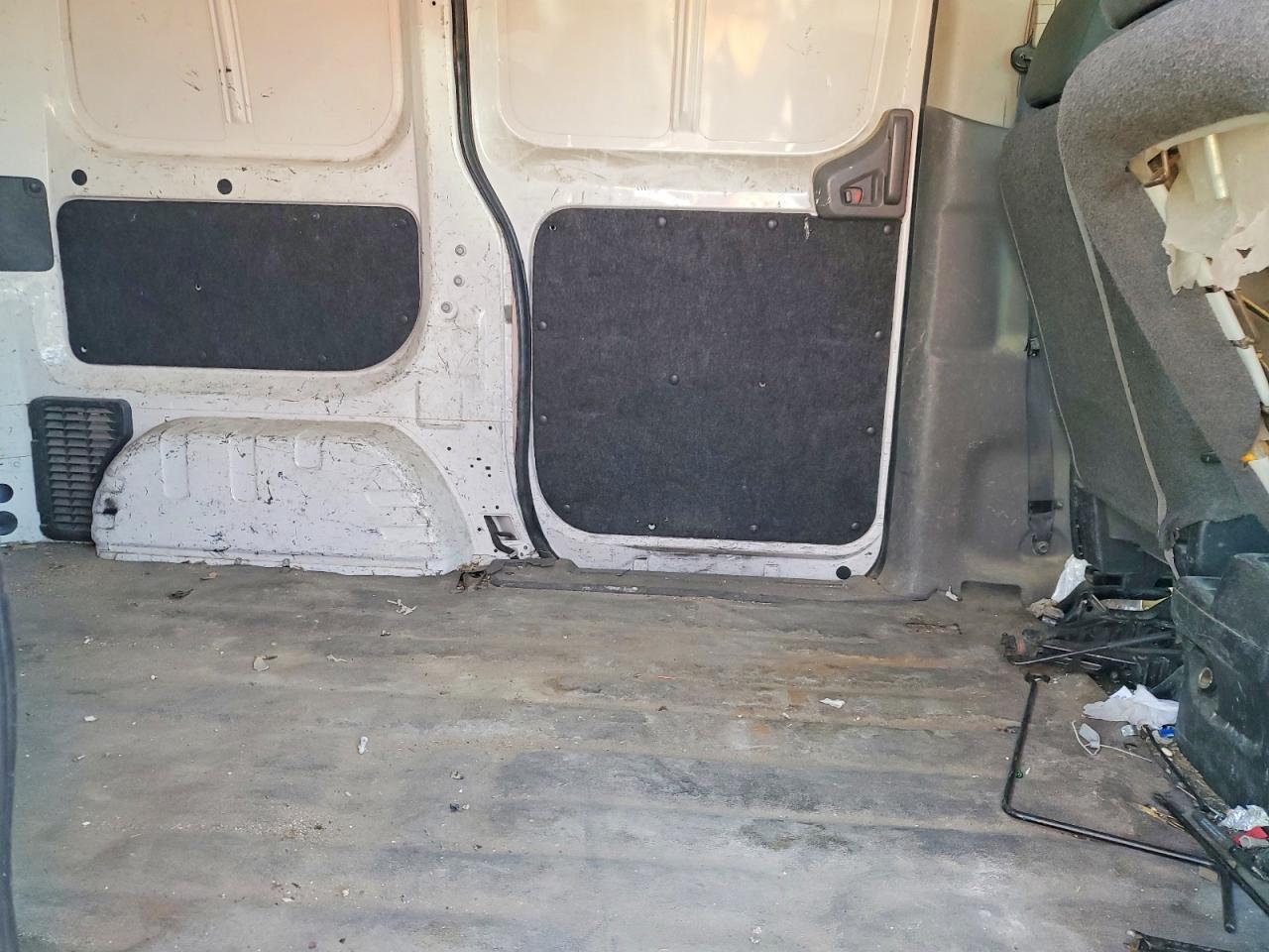2015 Nissan NV200 Delivery Van