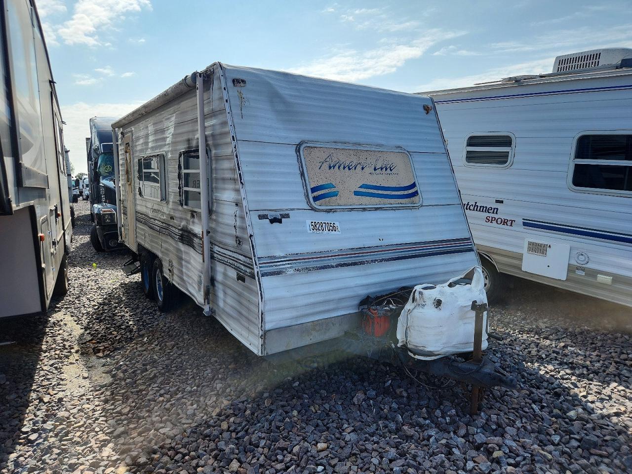 2000 Gulf Stream Ameri-LITE Camper