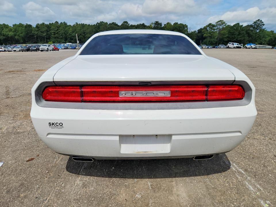 2013 Dodge Challenger sxt