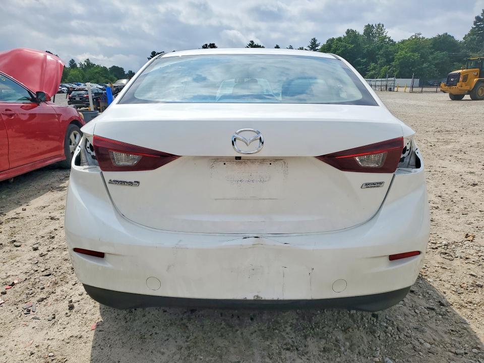 2016 Mazda 3 Sport