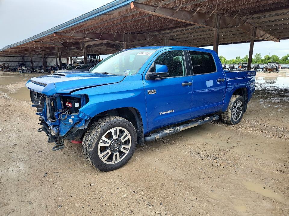 2018 Toyota Tundra Crewmax SR5