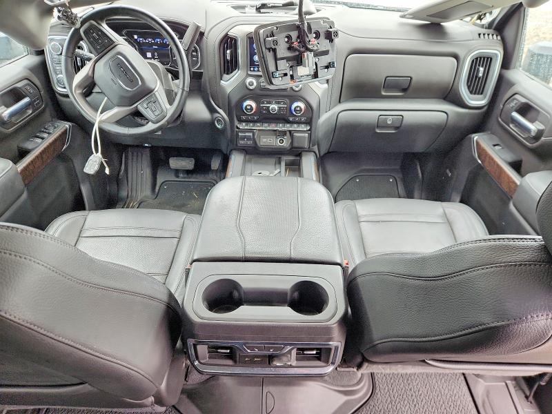 2023 GMC Sierra K2500 Denali
