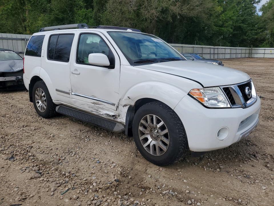 2012 Nissan Pathfinder s