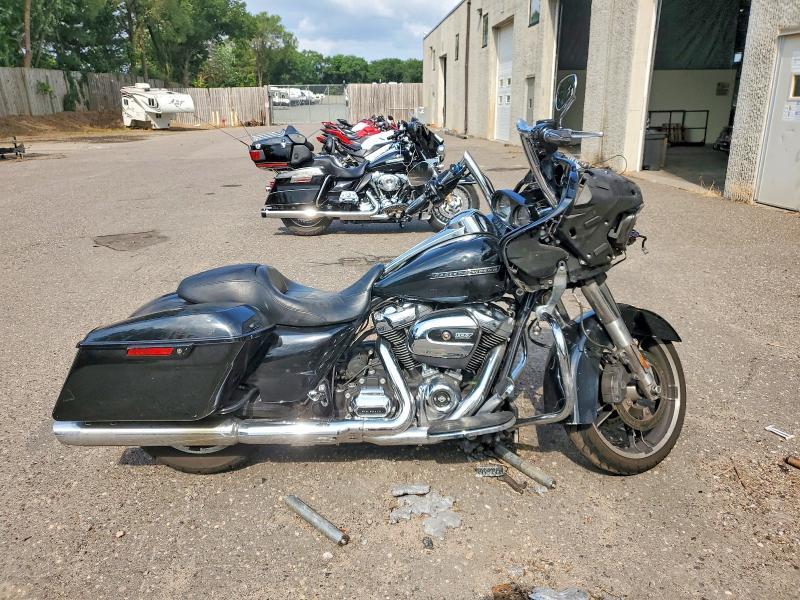2017 Harley-Davidson Fltrxs Road Glide Special