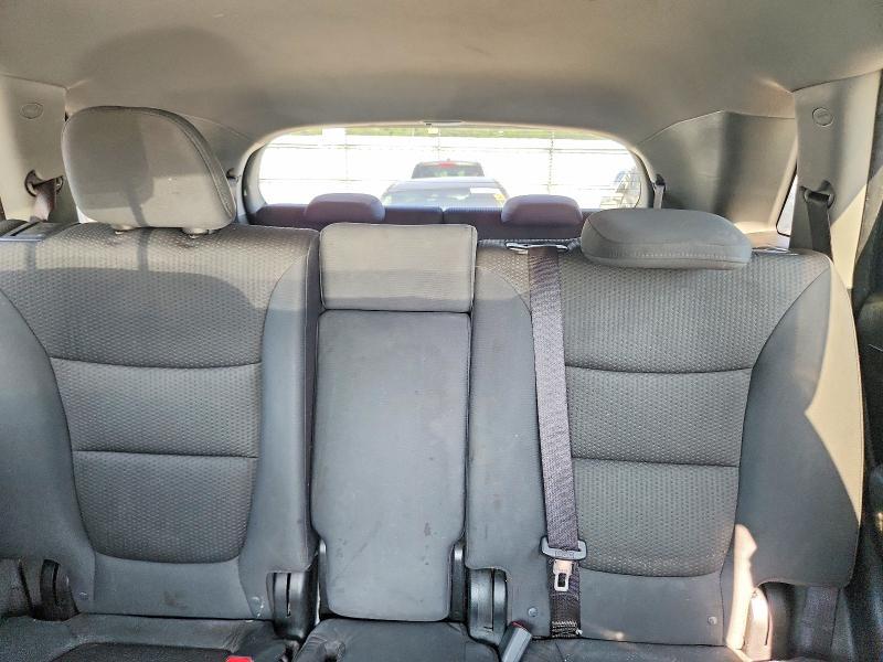 2013 KIA Sorento lx