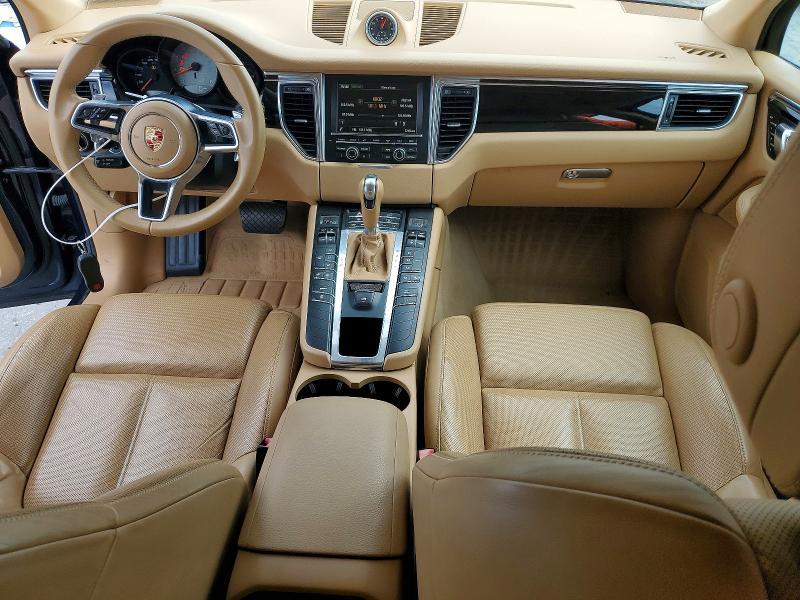 2015 Porsche Macan s