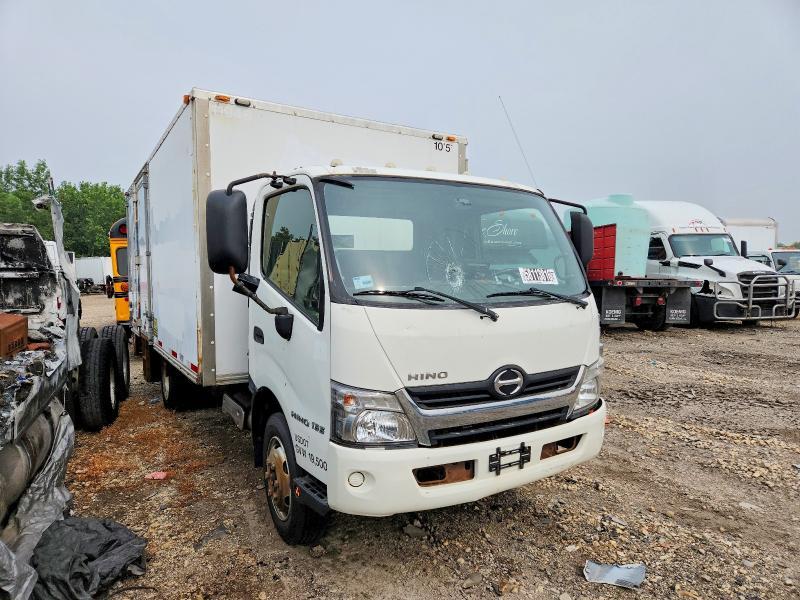2015 Hino 195