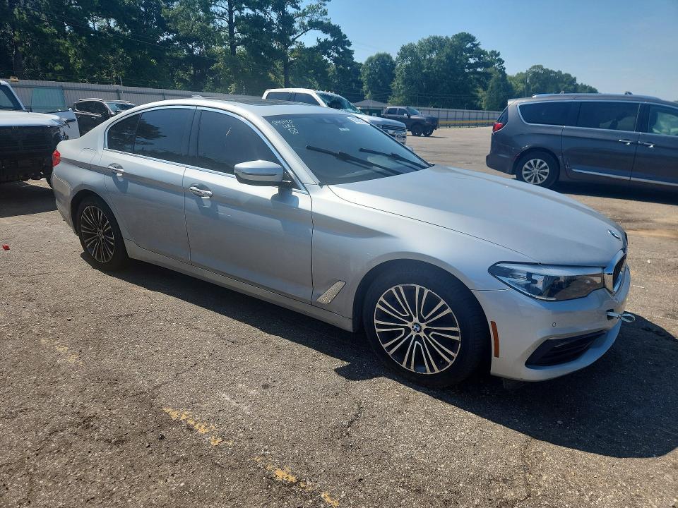 2018 BMW 530 i