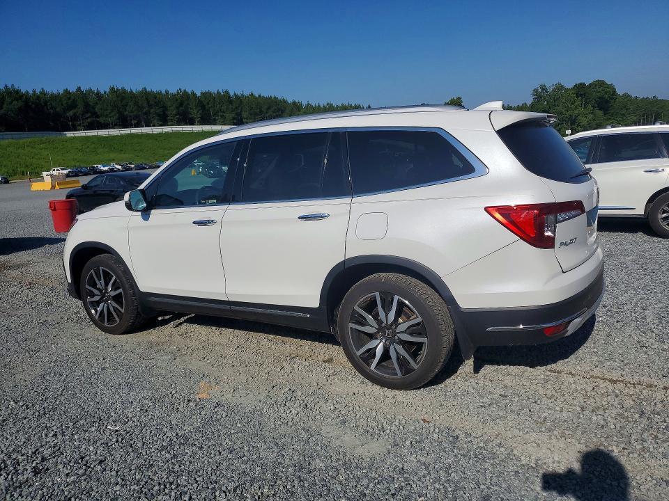 2022 Honda Pilot Touring