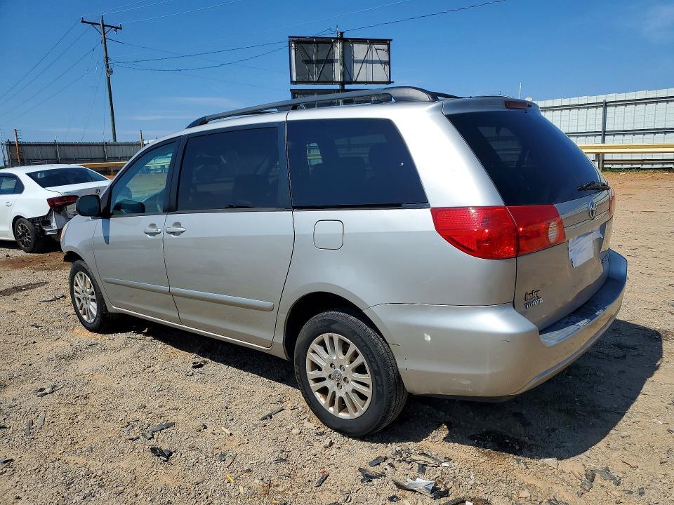 2008 Toyota Sienna le