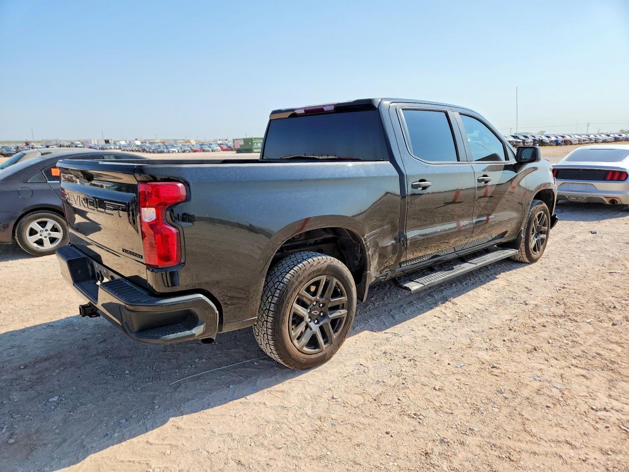 2023 Chevrolet Silverado C1500 Custom