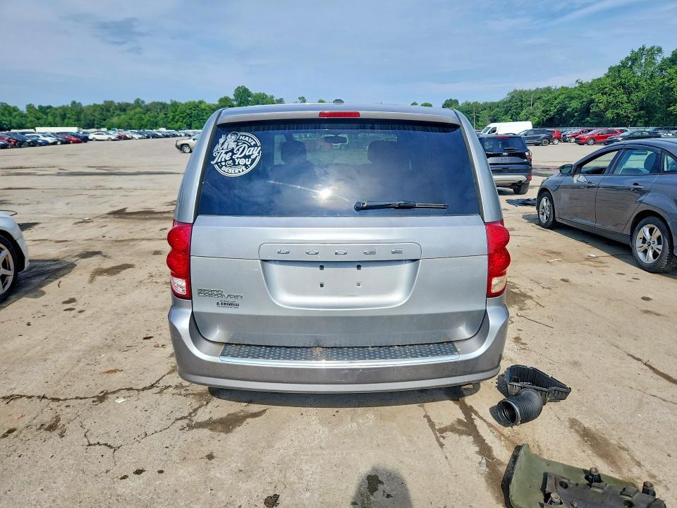 2014 Dodge Grand Caravan se