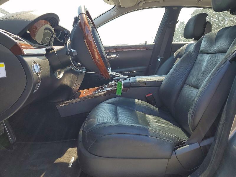 2010 Mercedes-Benz S 550