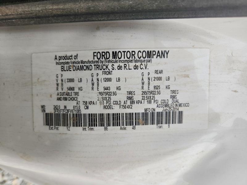 2015 Ford F750 Super Duty Truck Mounted Crane