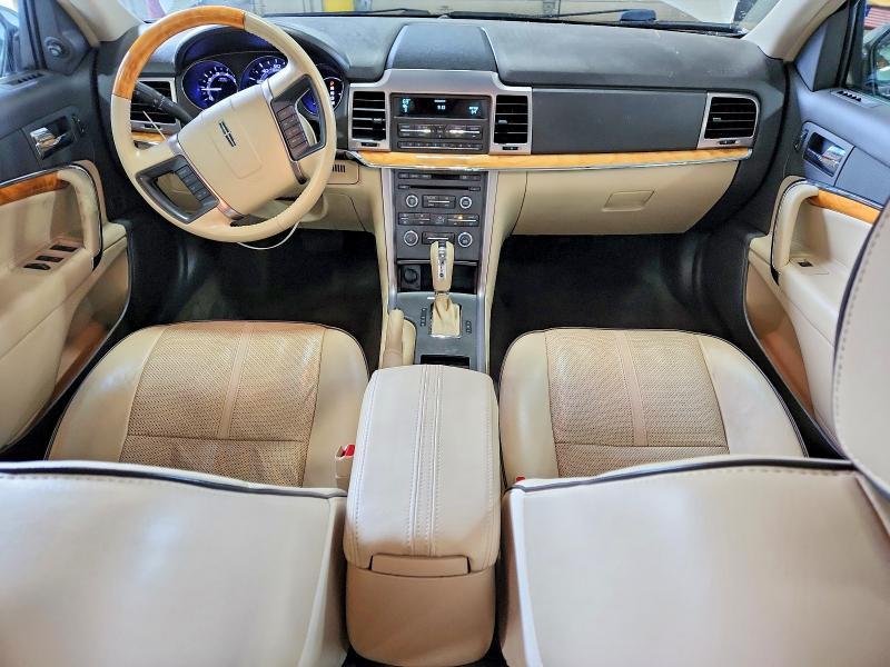 2011 Lincoln MKZ
