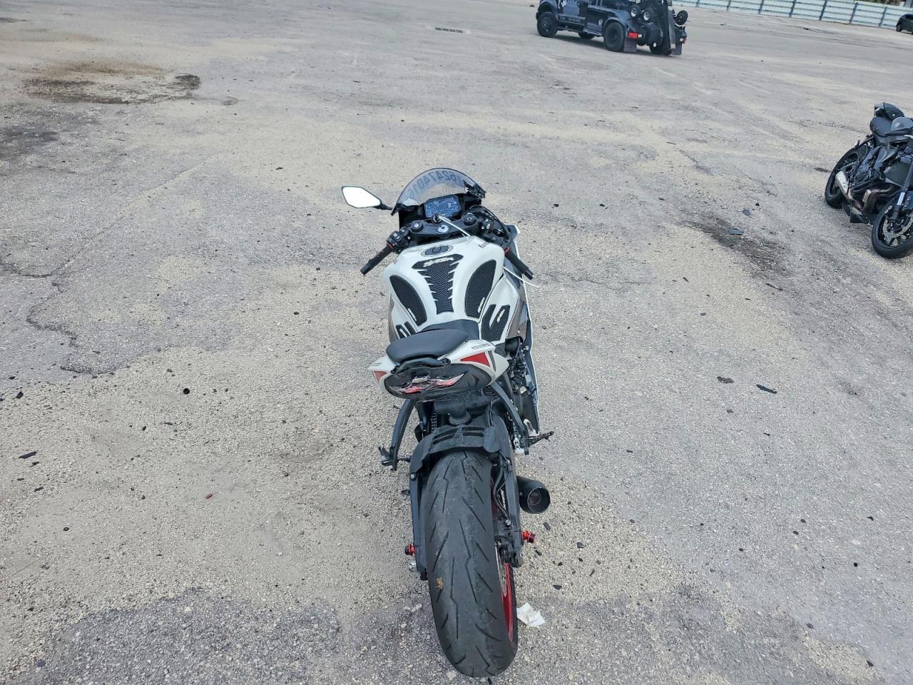 2025 Kawasaki ZX636 K