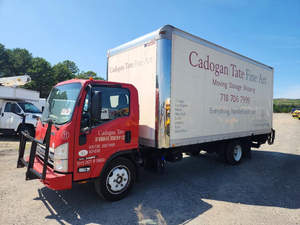 2013 Isuzu NQR BOX Truck
