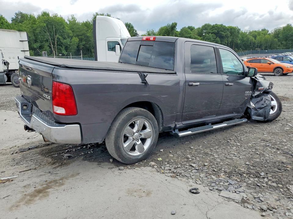 2016 Dodge RAM 1500 SLT