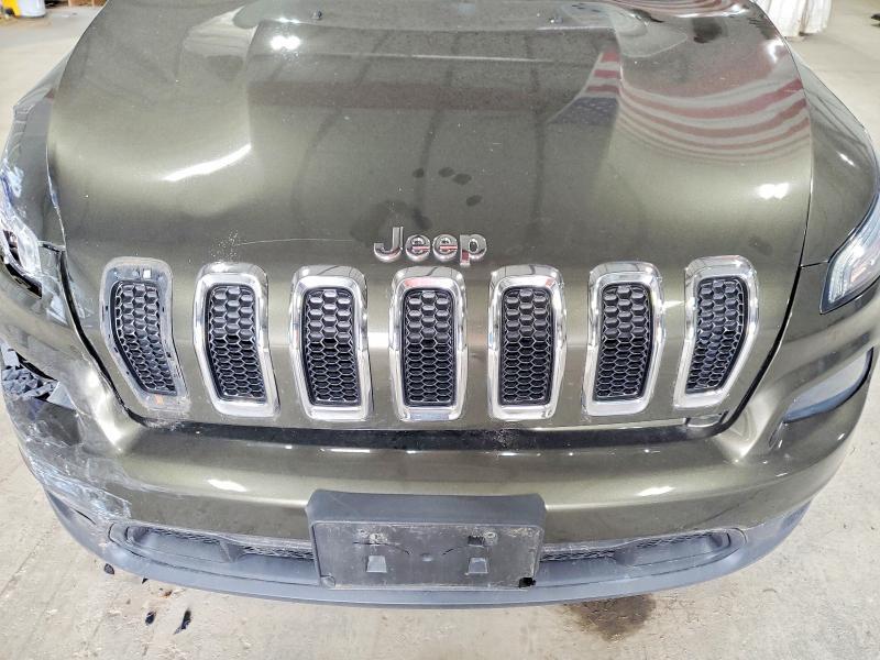 2015 Jeep Cherokee Sport